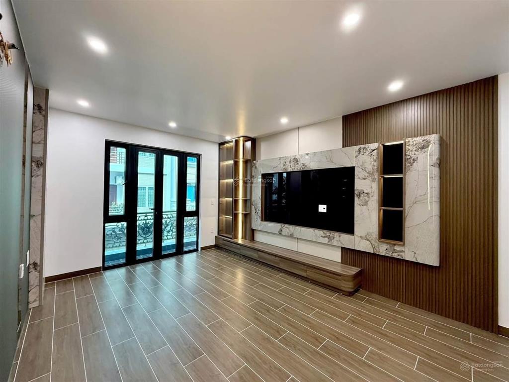Siêu phẩm nhà đẹp tdc sao sáng, ngô gia tự xây mới full nội thất, cơ thang máy. 60m2*5 tầng
