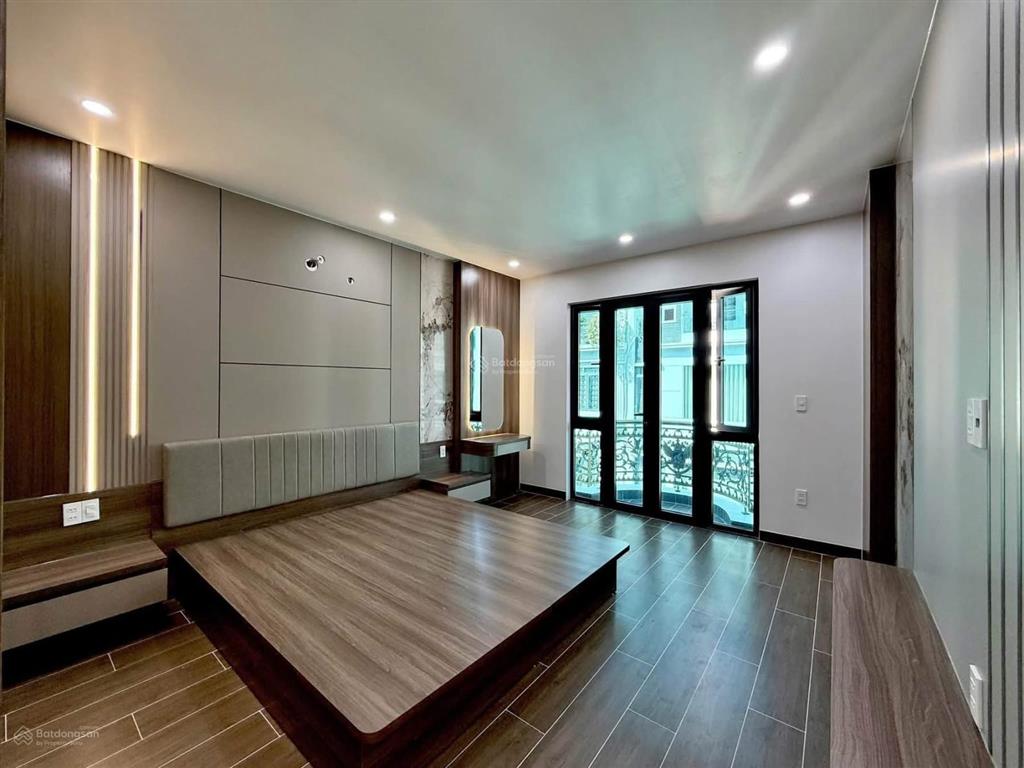 Siêu phẩm nhà đẹp tdc sao sáng, ngô gia tự xây mới full nội thất, cơ thang máy. 60m2*5 tầng