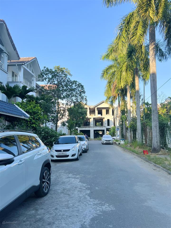 Cho thuê biệt thự khu mê linh anh dũng. 180m2 * 3 tầng full nội thất.