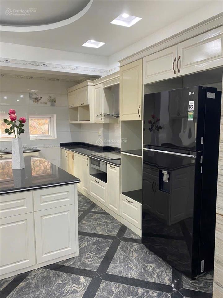 Bán biệt thự mê linh anh dũng dương kinh. 190m2 * 3 tầng. chỉ 9.9 tỷ