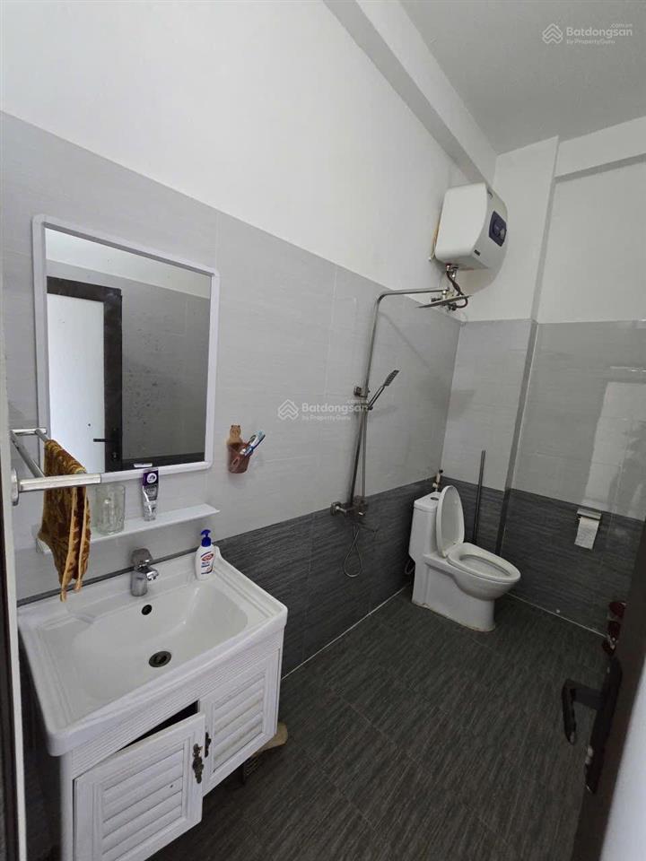Cho thuê nhà riêng nguyên căn khu văn cao. 80m2 * 4,5 tầng full nội thất