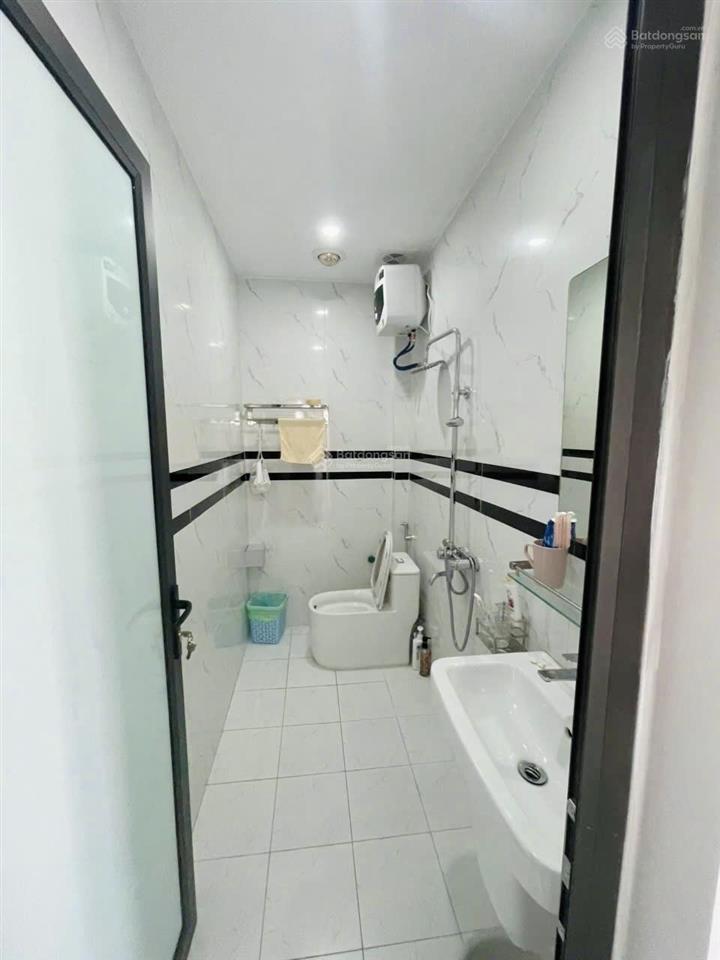 Cho thuê nhà lô góc mặt đường kiều sơn. 60m2 * 4t mới tinh full nội thất. kinh doanh mọi mặt hằng