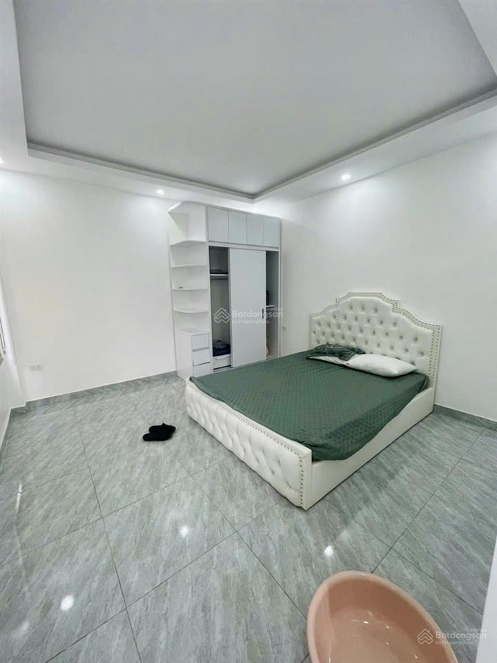 Cho thuê nhà lô góc mặt đường kiều sơn. 60m2 * 4t mới tinh full nội thất. kinh doanh mọi mặt hằng