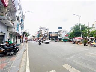 Cho thuê nhà lô góc mới tinh mặt đường lê lợi. 45m2 ngang 4.5m kinh doanh mọi mặt hàng