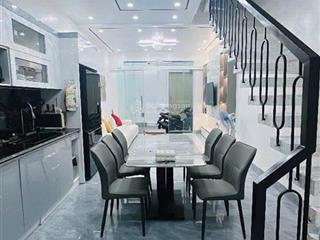 Cho thuê nr 4pn, 4wc, 50m2 tại văn cao, đằng giang, quận ngô quyền, giá siêu hời