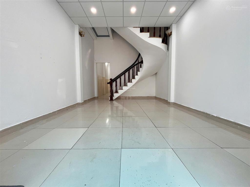 Mặt tiền đường, 4x16m, nguyễn văn khối vào, gò vấp, giá 7.99tỷ (tl)