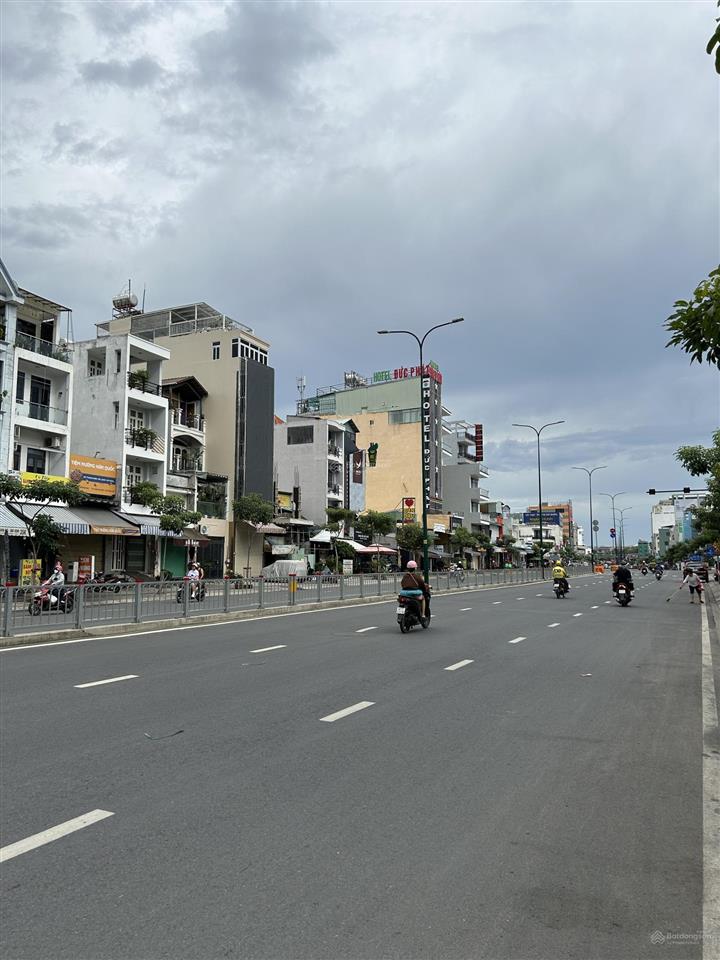Dương quảng hàm hẻm tải thông đẹp 76m2, 2 tầng, 3 pn, giá chỉ 9 tỷ 38