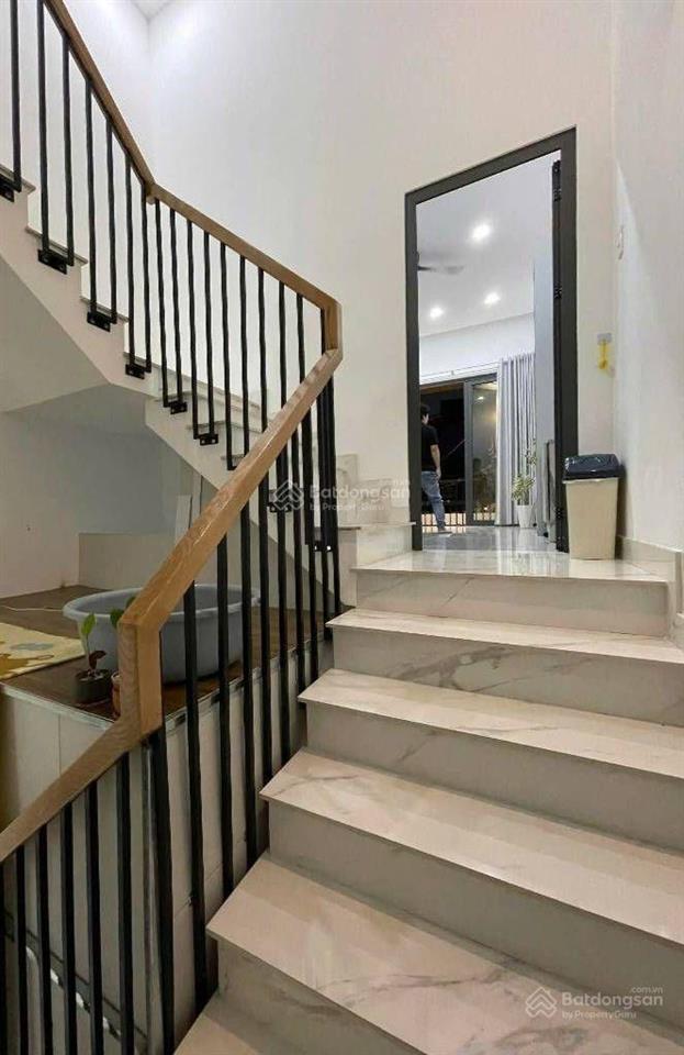 Bán nhà nguyễn văn khối, gò vấp, 80m, 3 tầng, 5 pn, giá 9 tỷ 35
