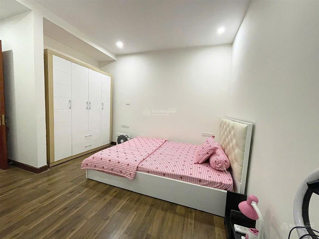 Cho thuê căn hộ 2pn full đồ giá 14tr/tháng goldmark city