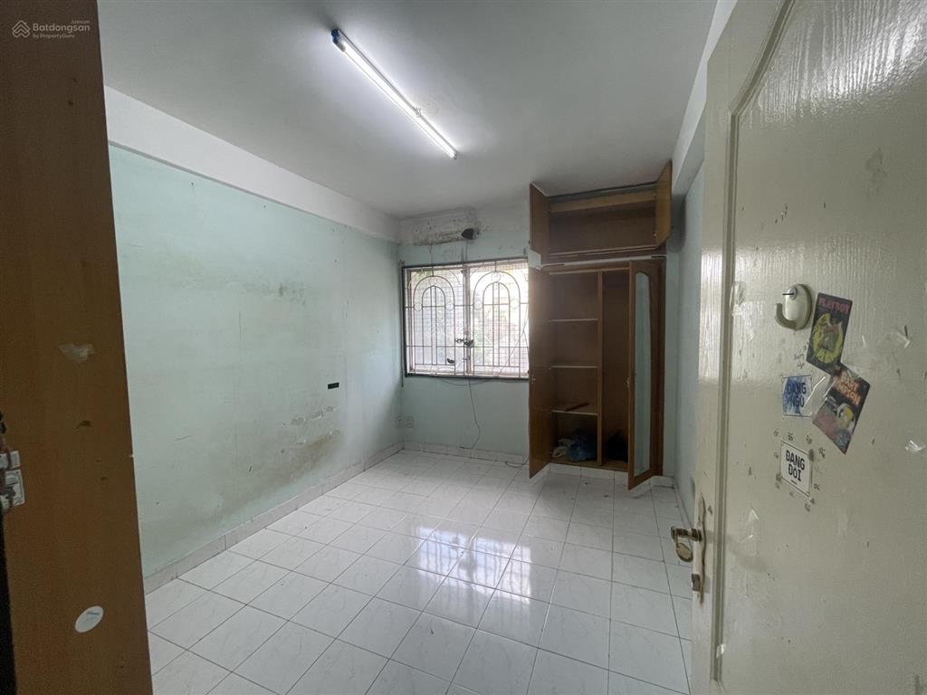 Căn hộ cc 2pn trung tâm q3 61m² cư xá 139 lý chính thắng