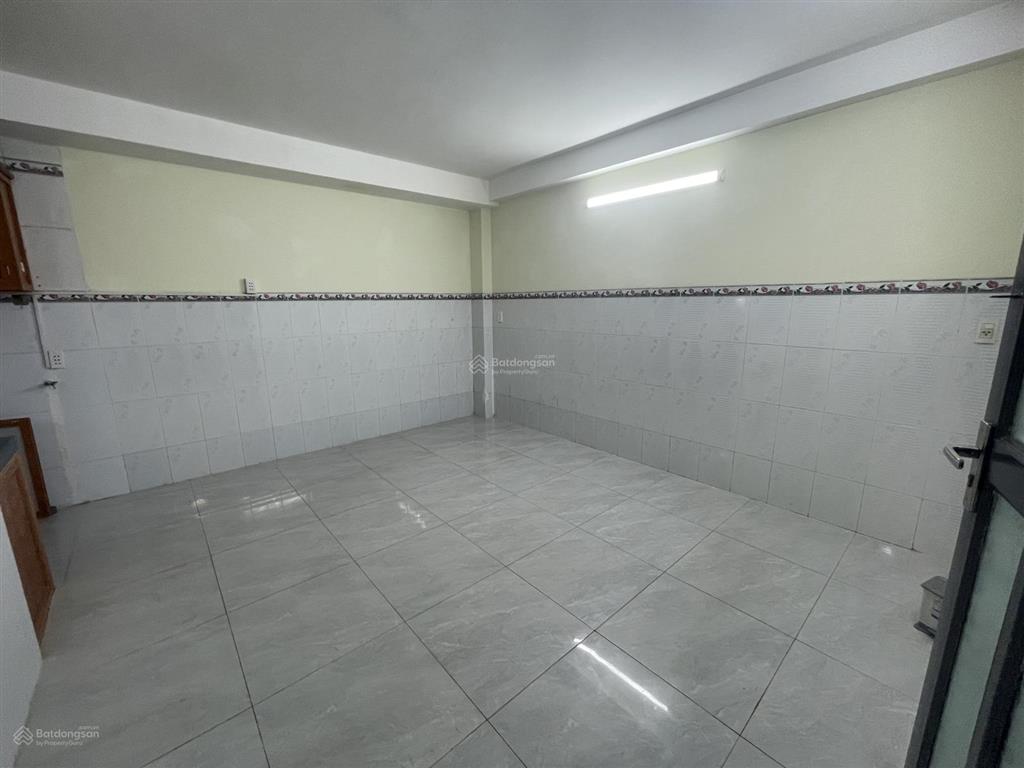 Phòng ngủ tách bếp tầng trệt g01 toilet riêng 2 gian phòng rộng 40m2