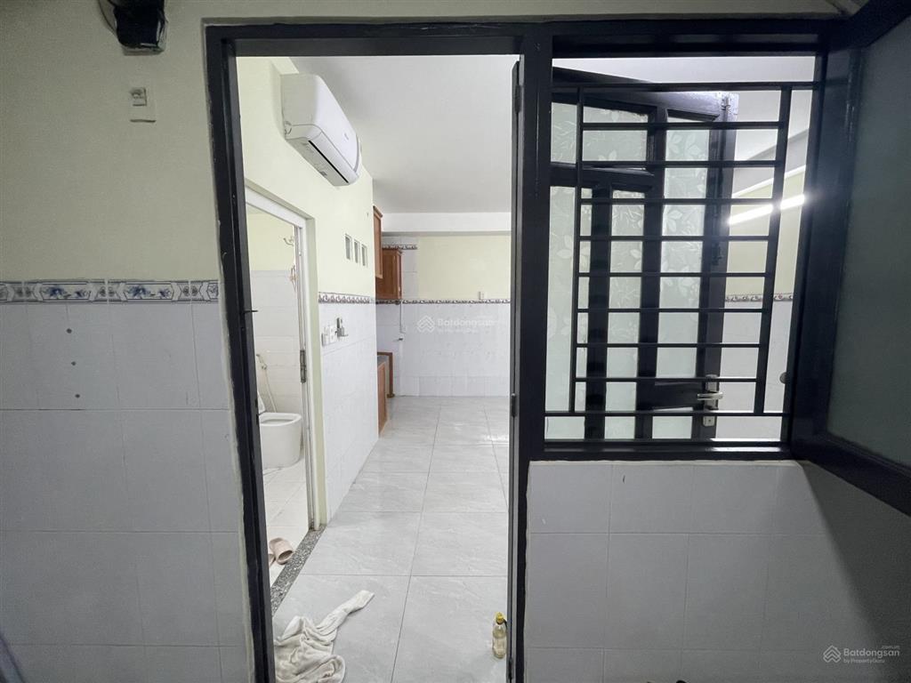 Phòng ngủ tách bếp tầng trệt g01 toilet riêng 2 gian phòng rộng 40m2