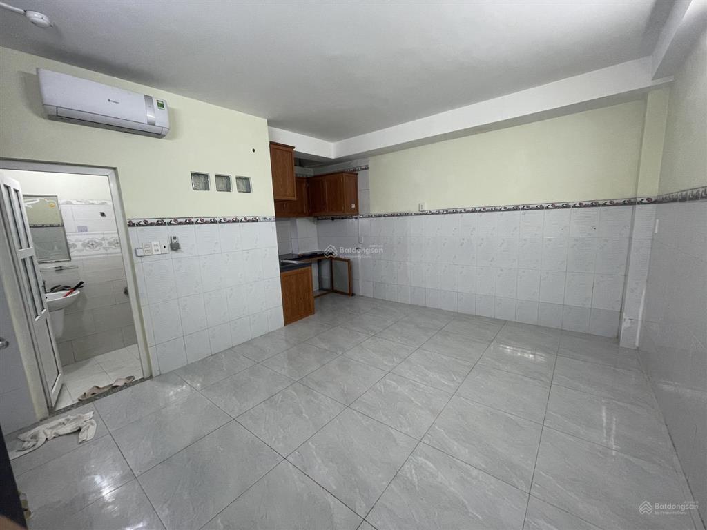 Phòng ngủ tách bếp tầng trệt g01 toilet riêng 2 gian phòng rộng 40m2