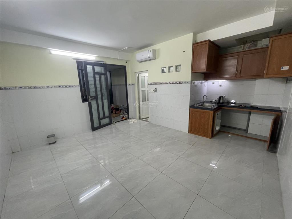 Phòng ngủ tách bếp tầng trệt g01 toilet riêng 2 gian phòng rộng 40m2