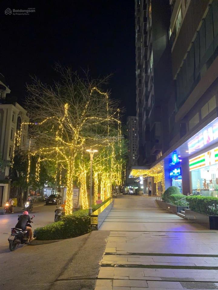 Bán căn hộ lacasa quận 7 full nội thất giá tốt  128m2 3pn 3wc đã có sổ hồng ở liền