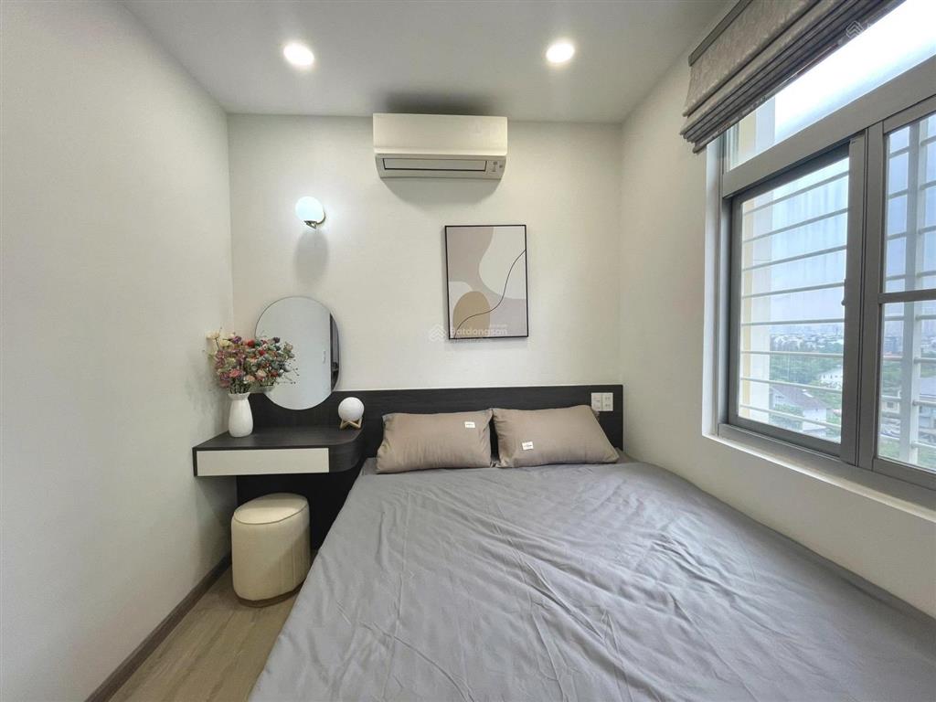 Bán căn hộ sky garden 2 phú mỹ hưng quận 7  dt 88m2 3pn 2wc full nội thất mới đã có sổ hồng