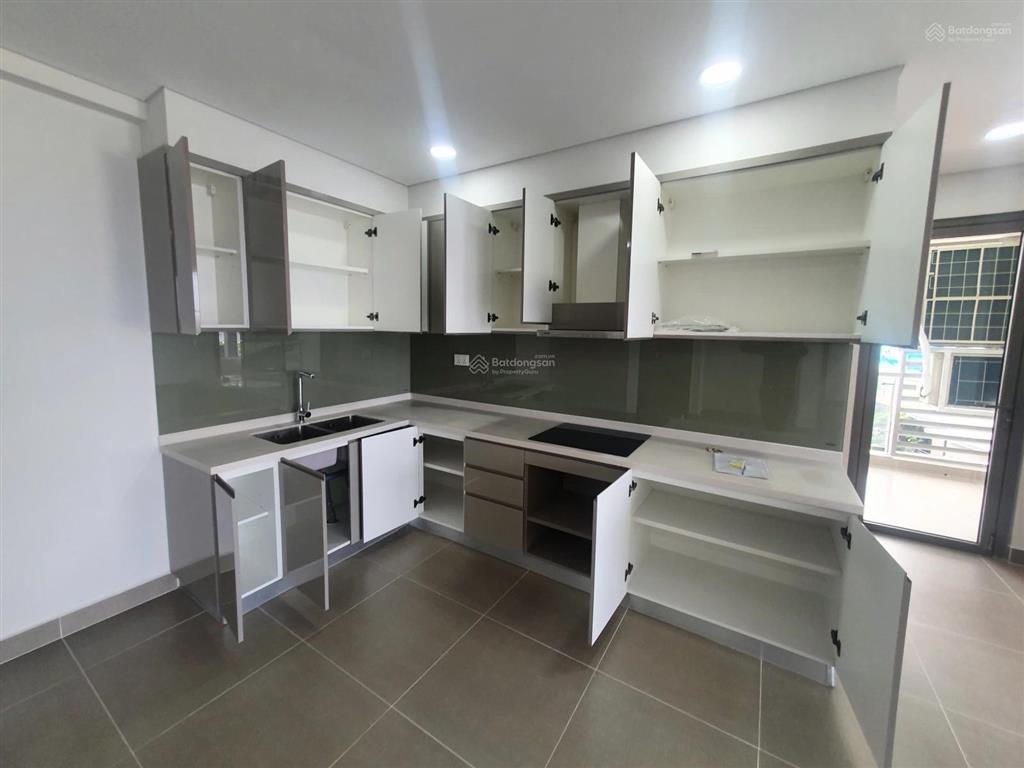 Cần bán căn hộ 3pn 2wc 114m2 sky 89 quận 7  view sông giá tốt hiện tại