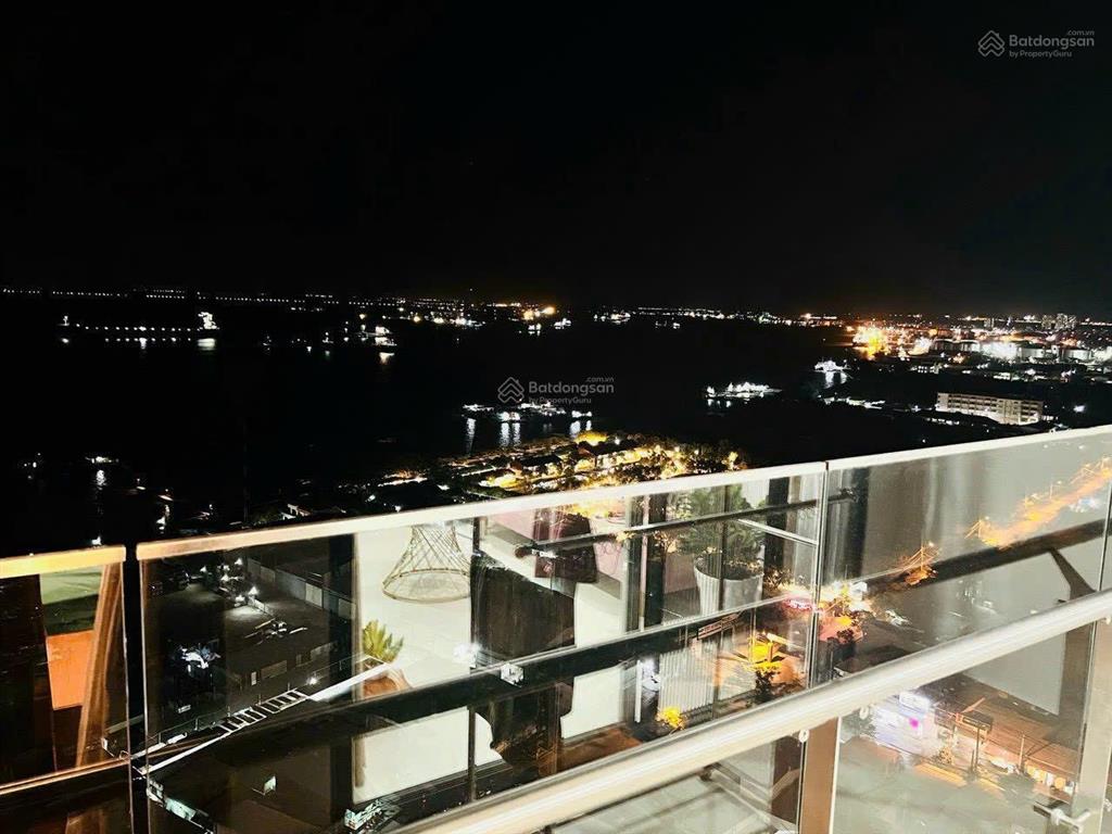 Bán căn hộ 1pn 55,5m2 sky 89 quận 7  full nội thất view trực diện sông đã có sổ hồng