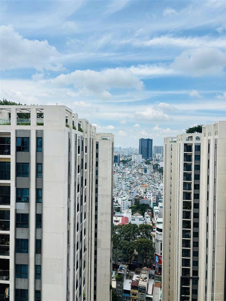 Bán căn hộ 2pn hà đô centrosa quận 10 giá tốt  vị trí trung tâm full nội thất đẹp tầng cao
