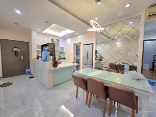 Bán căn hộ 2pn 92m2 la casa quận 7  gần phú mỹ hưng full nội thất đẹp có sổ hồng