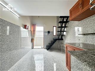 Cho thuê phòng sẵn máy lạnh  gác cao 2m ngay hà huy giáp  vườn lài  đh ntt  đh văn hiến