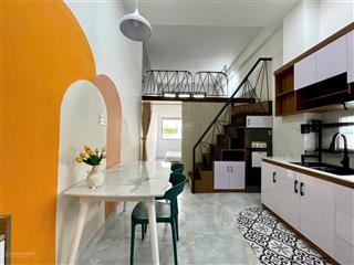 Cho thuê căn hộ 2 phòng ngủ  full nội thất  cửa sổ ngay dương quảng hàm  đh văn lang  emart