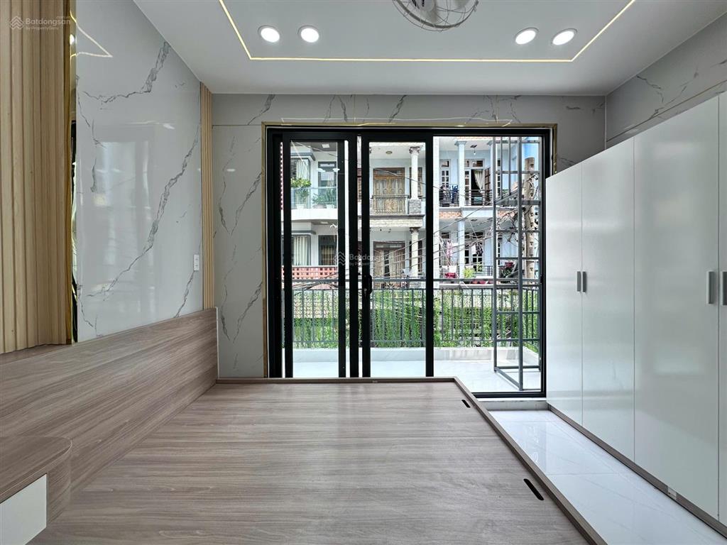 1 phòng ngủ full nội thất ban công máy giặt riêng ngay quang trung phạm văn chiêu  phan huy ích