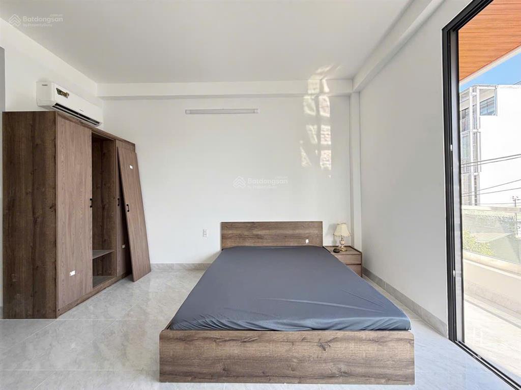 Căn hộ full nội thất  cửa sổ trời ngay nguyễn văn quá  cvpm  trường chinh