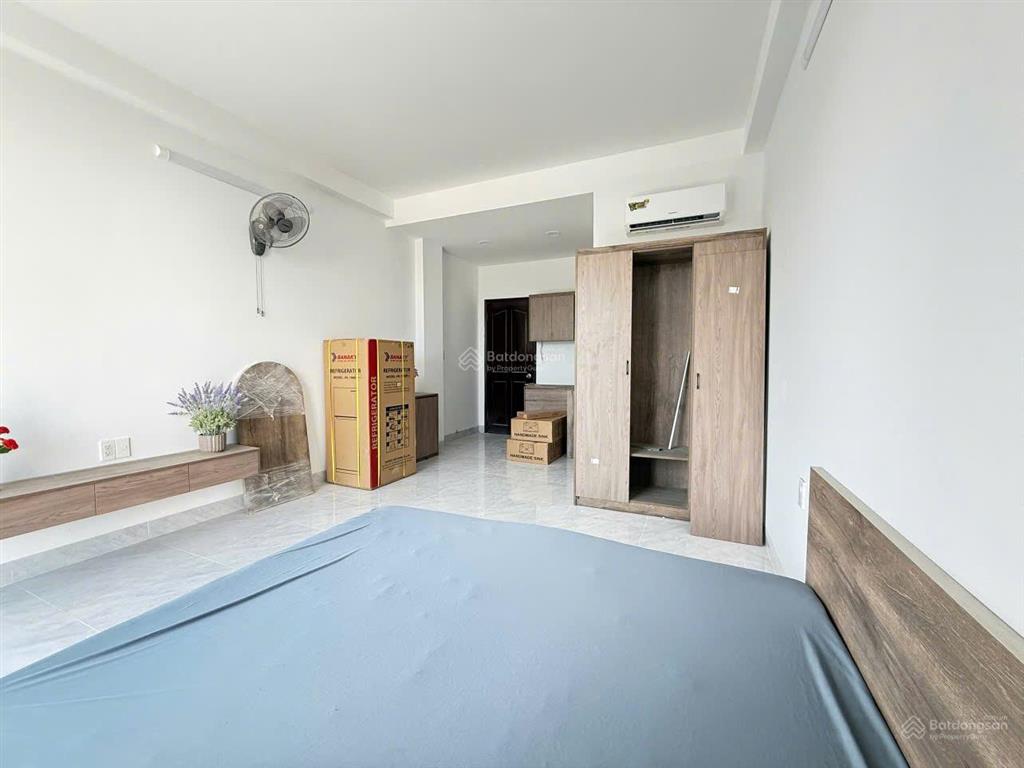 Căn hộ full nội thất  cửa sổ trời ngay nguyễn văn quá  cvpm  trường chinh
