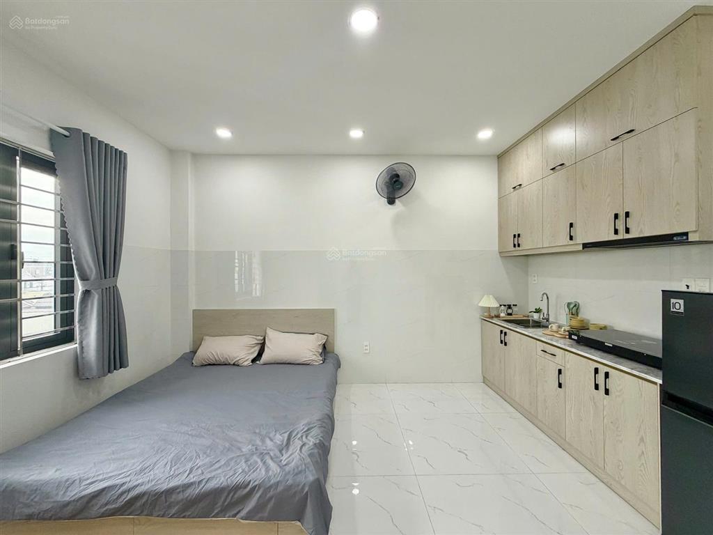 Căn hộ mới xây chưa qua sử dụng  full nội thất  cửa sổ trời ngay lê văn khương  cvpm quang trung