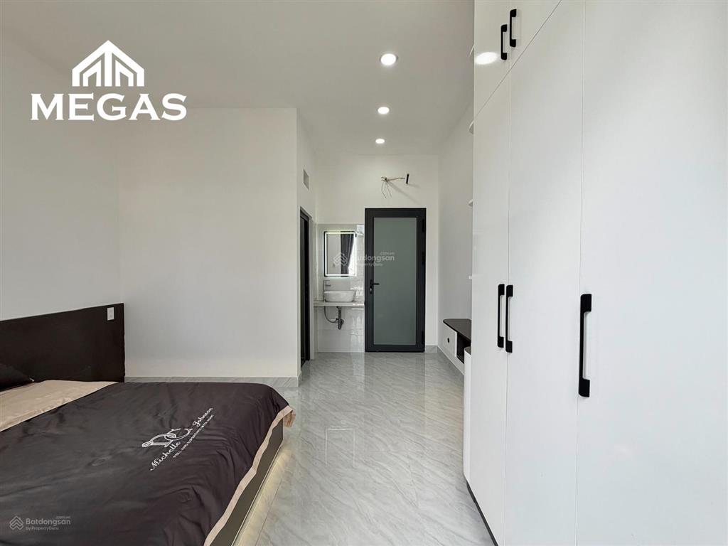 Căn hộ luxury full nội thất  ban công ngay tô ký  cvpm quang trung
