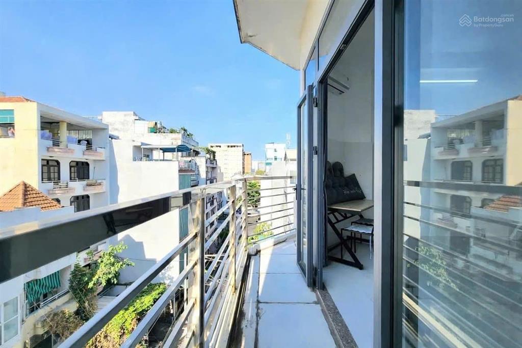 Cho thuê căn hộ full nội thất  cửa sổ trời  rộng 35m² ngay cvpm  nguyễn ảnh thủ
