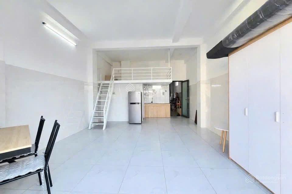 Cho thuê căn hộ full nội thất  cửa sổ trời  rộng 35m² ngay cvpm  nguyễn ảnh thủ