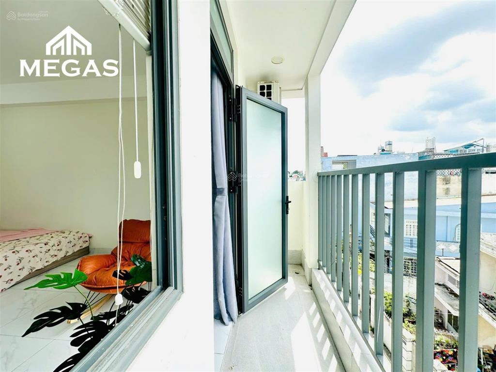 Căn hộ full nội thất  ban công ngay lotte nguyễn văn lượng  cityland