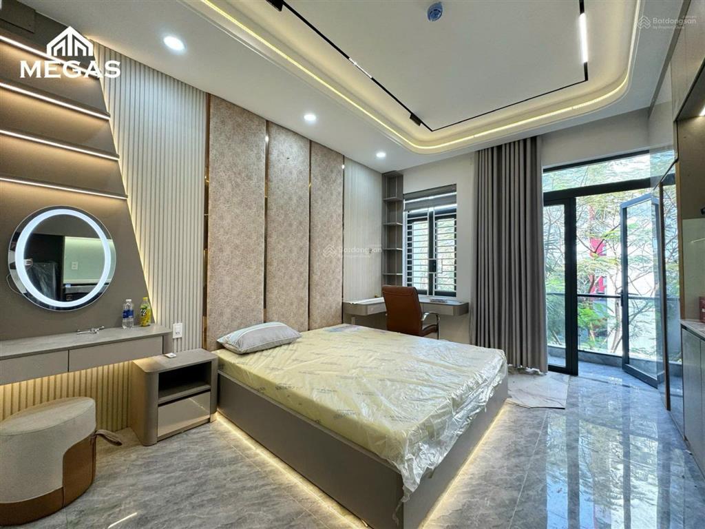 Căn hộ luxury máy giặt riêng  đầy đủ nội thất ban công ngay lê văn thọ  phạm văn chiêu  cv