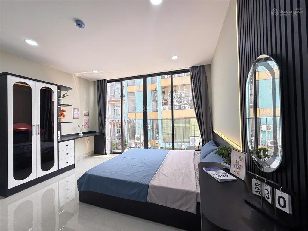 Căn hộ luxury  đầy đủ nội thất  ban công ngay dương quảng hàm  đh văn lang  emart phan văn trị