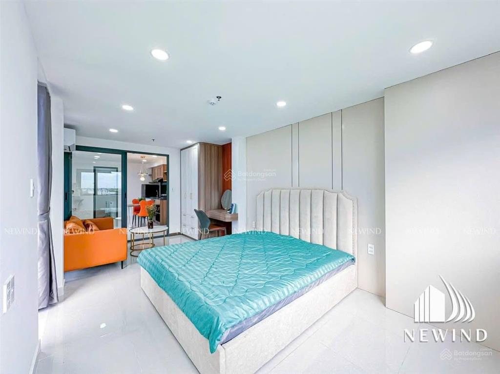 Cho thuê căn hộ 1 phòng ngủ  full nội thất  ban công ngay lê đức thọ  cv