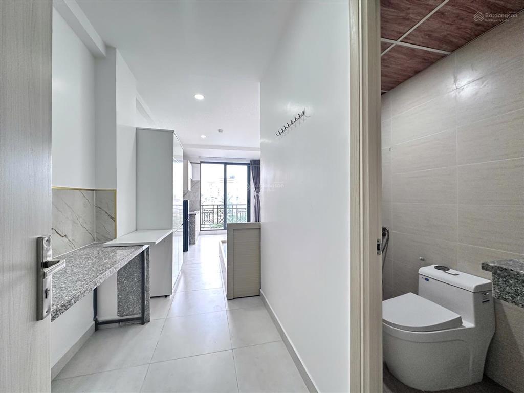 Căn hộ full nội thất  ban công ngay thống nhất  cv  lotte nguyễn văn lượng
