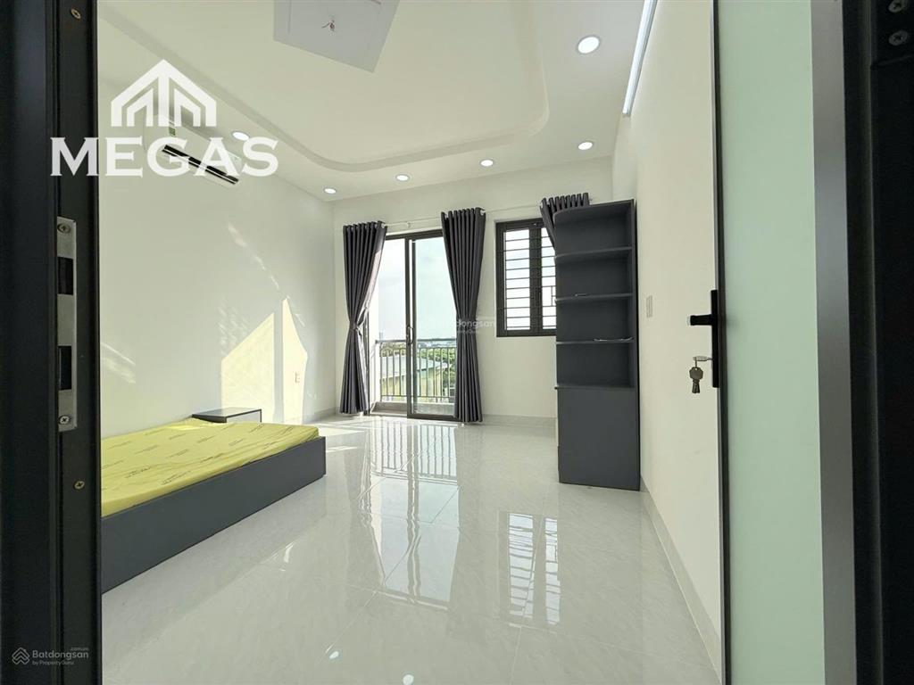 Căn hộ 1 phòng ngủ  tách bếp  full nội thất  ban công ngay nguyễn văn quá  trường chinh