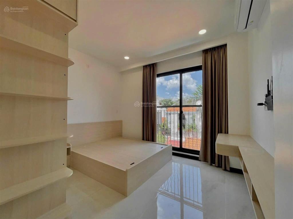 Căn hộ 1 phòng ngủ  full nội thất  ban công ngay tô ký  dương thị mười  cvpm
