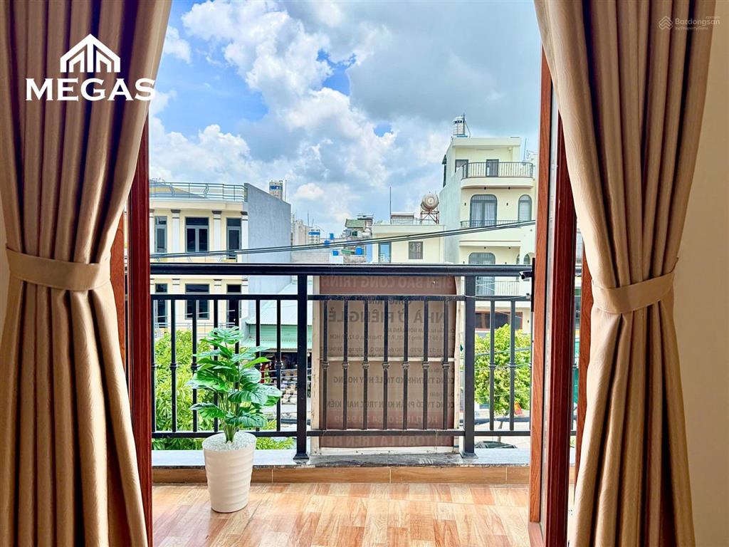 Căn hộ full nội thất  ban công mới xây  ở được 4n ngay tô ký  cvpm  dương thị mười