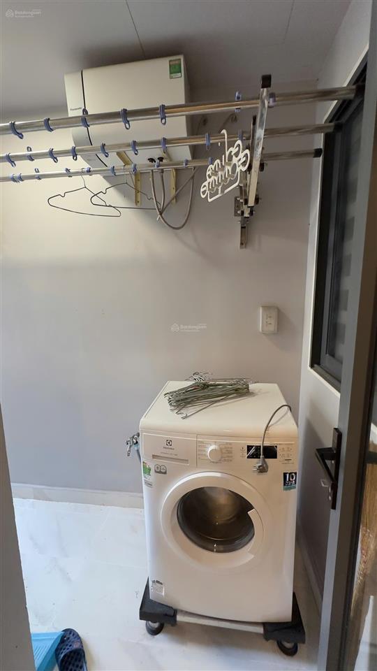 Cho thuê căn 2pn  2wc/65m2 full nội thất giá 8triệu/tháng