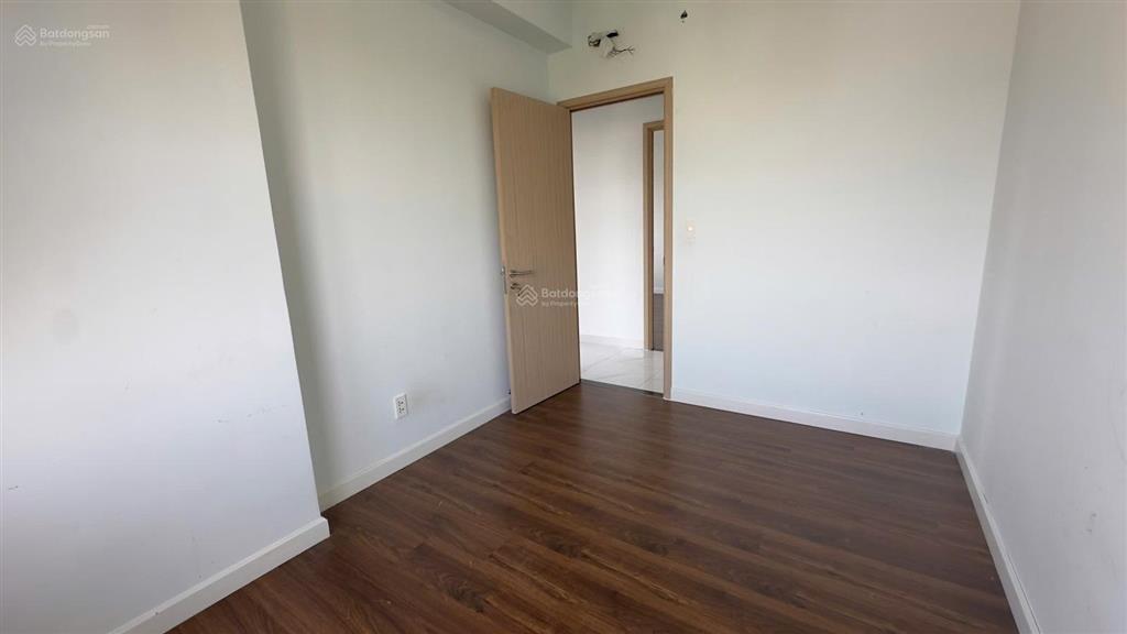 Căn hiếm! cho thuê căn 3pn có rèm giá 8 triệu/tháng  chủ nhà dễ thương
