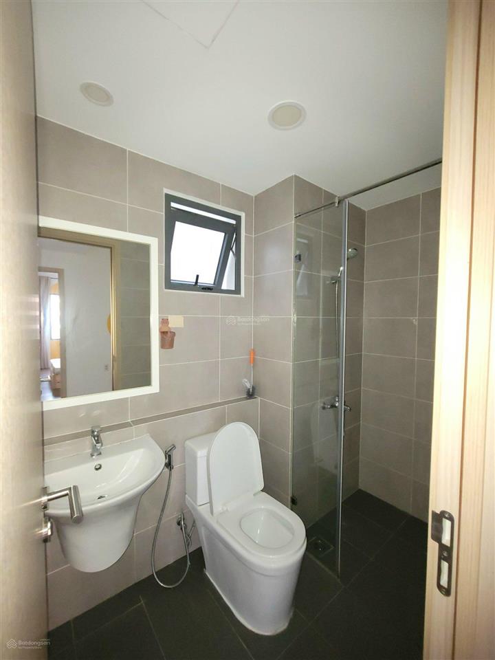 Bán nhanh căn 2pn 60m2  2,95 tỷ  nhà mới  view đẹp