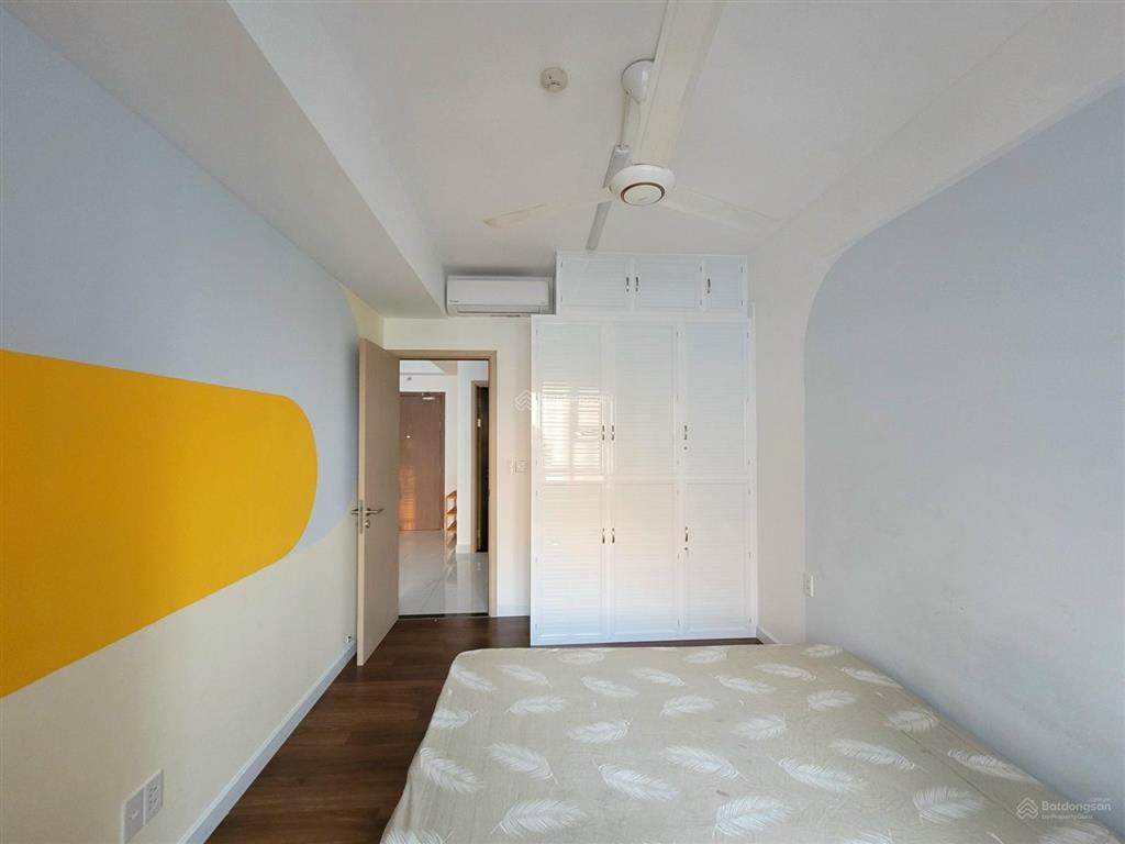 Bán nhanh căn 2pn 60m2  2,95 tỷ  nhà mới  view đẹp