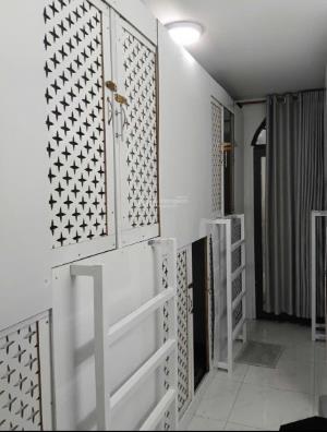 Cho thuê sleepbox đầy đủ tiện nghi có máy lạnh ở quận 10