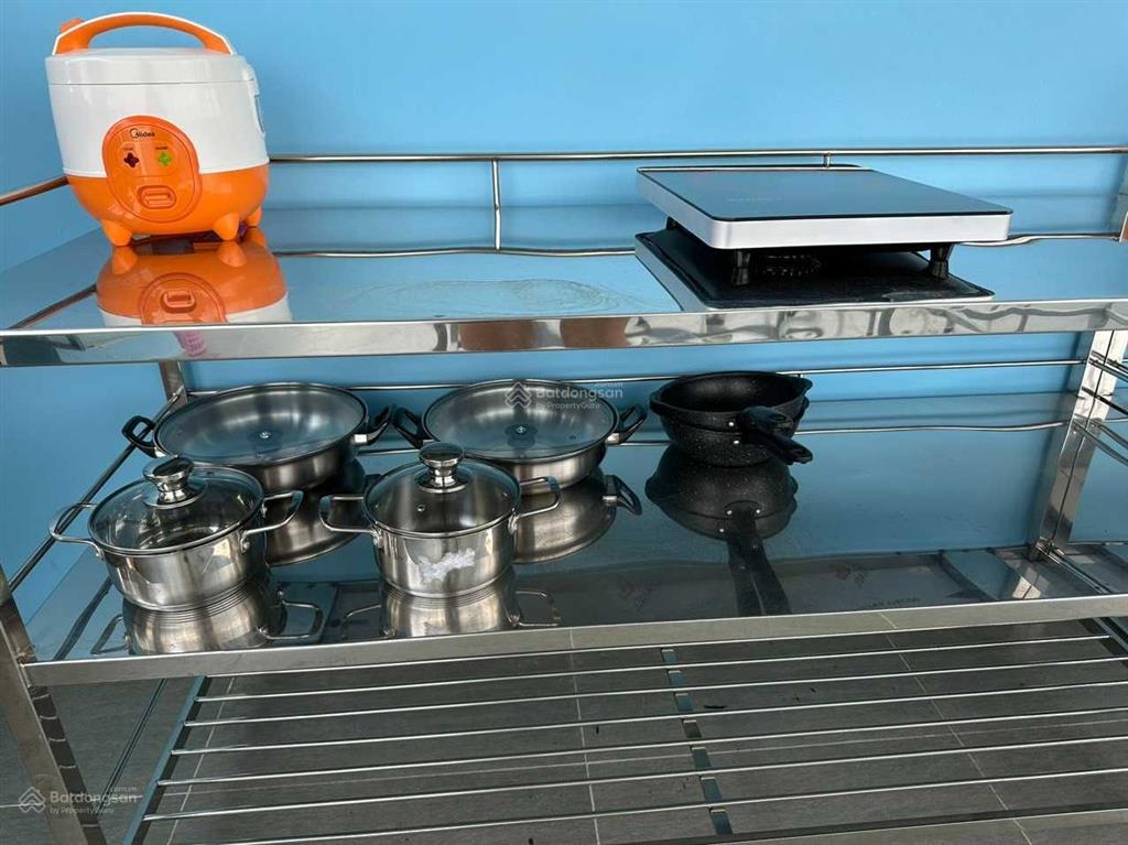 Cho thuê phòng trọ ở ghép, ký túc xá mới xây, đầy đủ nội thất, máy lạnh, bao điện nước q. thủ đức