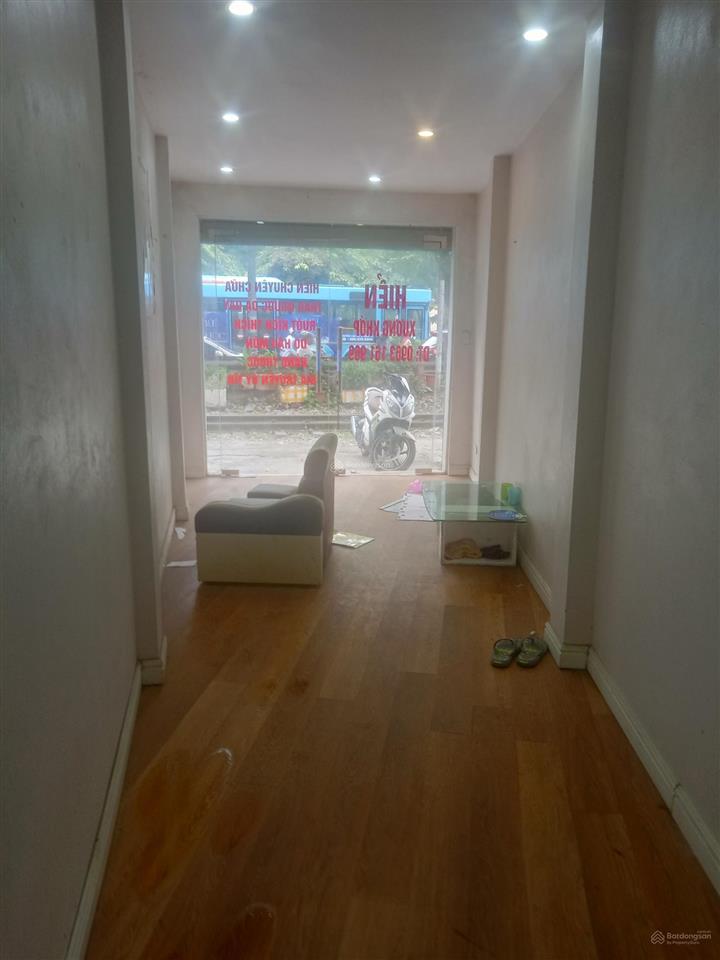 Cho thuê tầng 1 mặt phố lê duẩn  đống đa  hà nội diện tích 42m2 giá 3,5 triệu/tháng