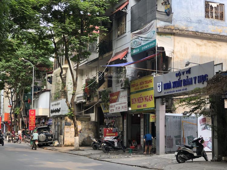 Cho thuê mặt bằng tầng 1 mặt phố đội cấn, ba đình diện tích 42m2 giá 16 triệu/tháng