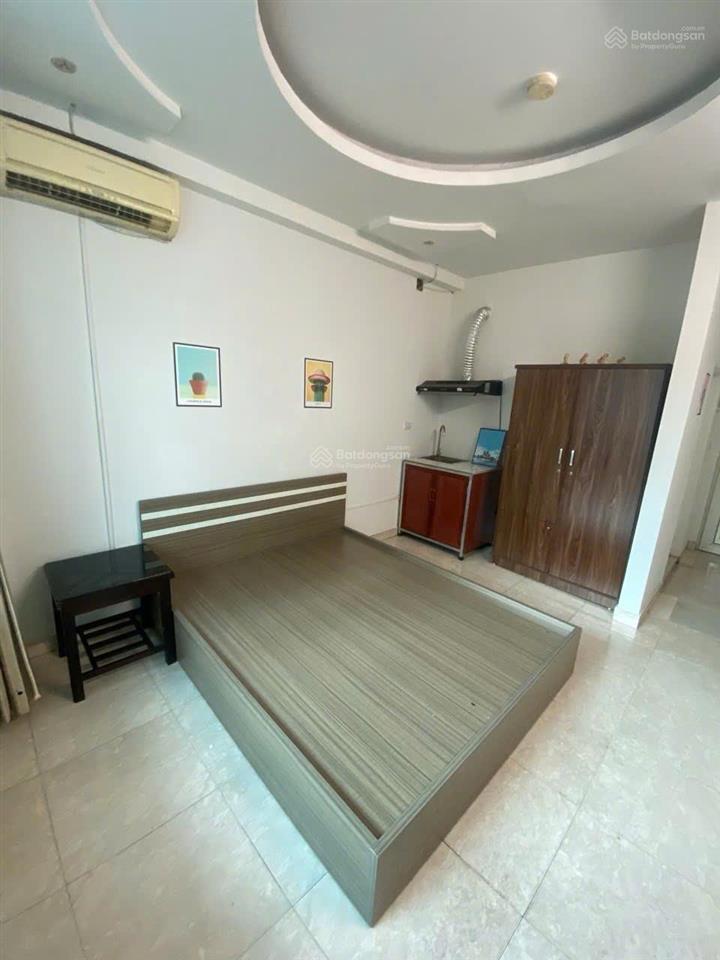 Cho thuê nhà 70m2 x 7 tầng full thang máy thích hợp làm khách sạn, nhà nghỉ ở phú diễn